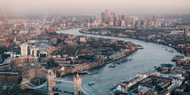 英国留学生贷款指南：罗素集团大学专属融资方案